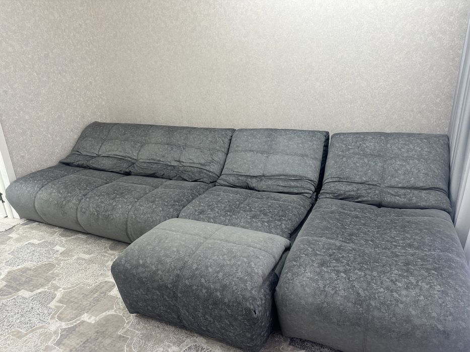 Диван, Модульный диван с оттоманкой