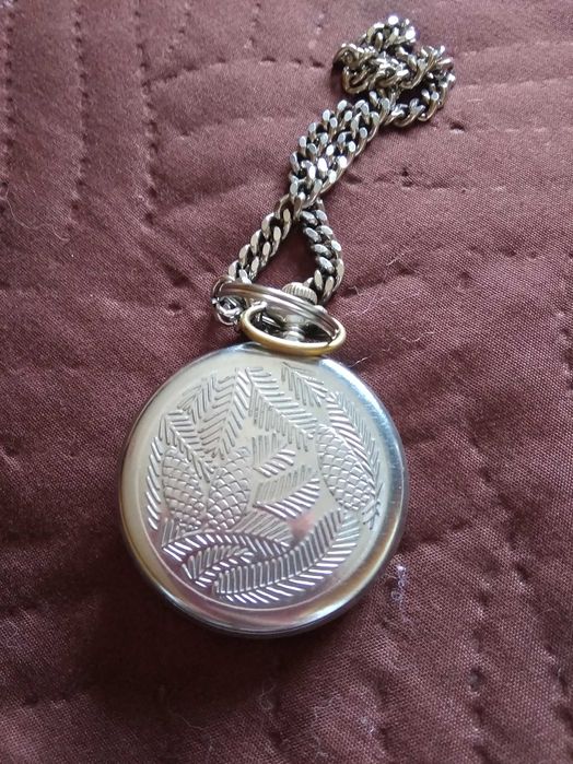 Джобни "Молния" и ръчен "Полет"