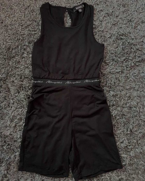 Черен гащеризон от Missguided