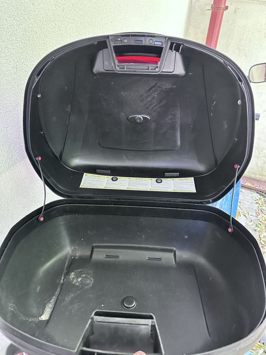Topcase Givi Simply monoloc cu spatar pasager