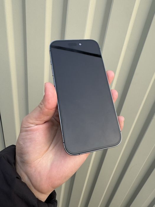 Продам iphone 14 pro 1 тб