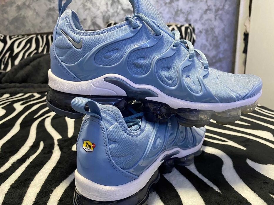 Adidași Nike Vapormax Plus