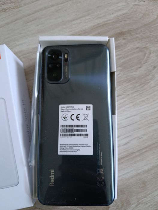 Продавам xiaomi redmi note 10