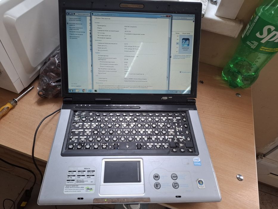 Продам ноутбукии