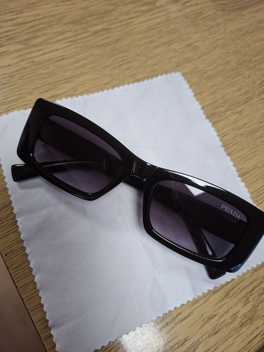 Prada слънчеви очила