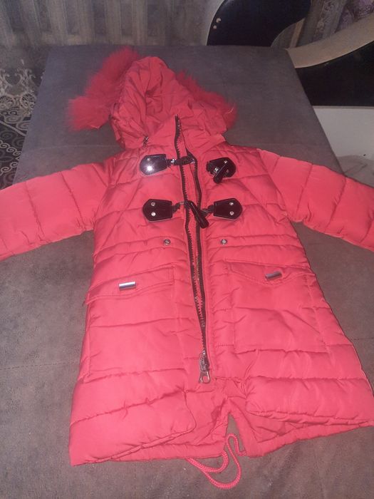 Продам детскую вещи