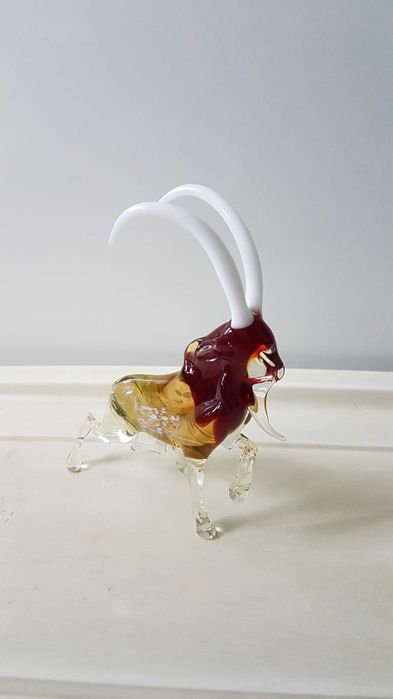 "Тэк" - сувенир, фигурка из стекла.