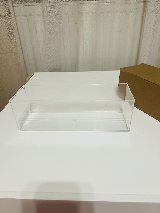 Suport plastic perete pt carti