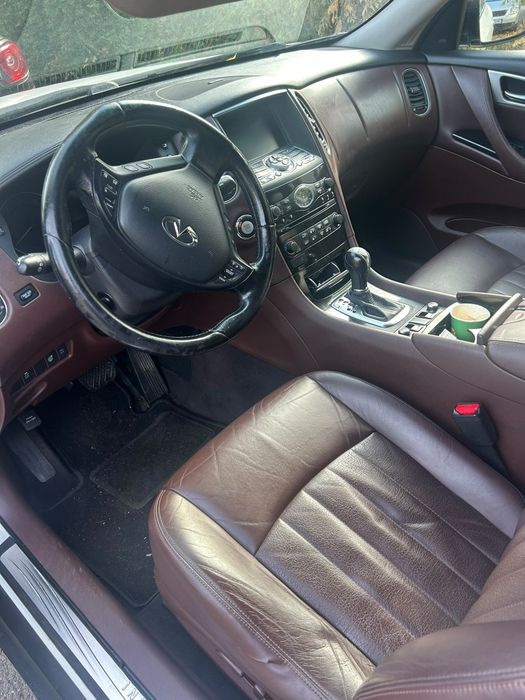 INFINITI EX 30 2011 — imagine 3