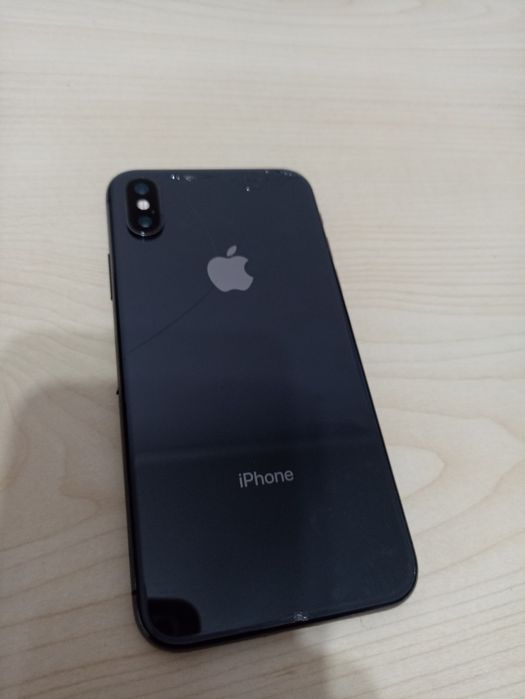 iPhone x 64gb эмкост 66%