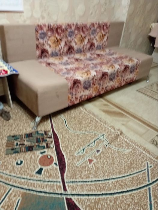 Продам двухспальный диван