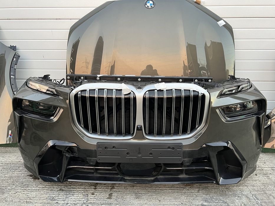 Față completă BMW X7 G07 LCi