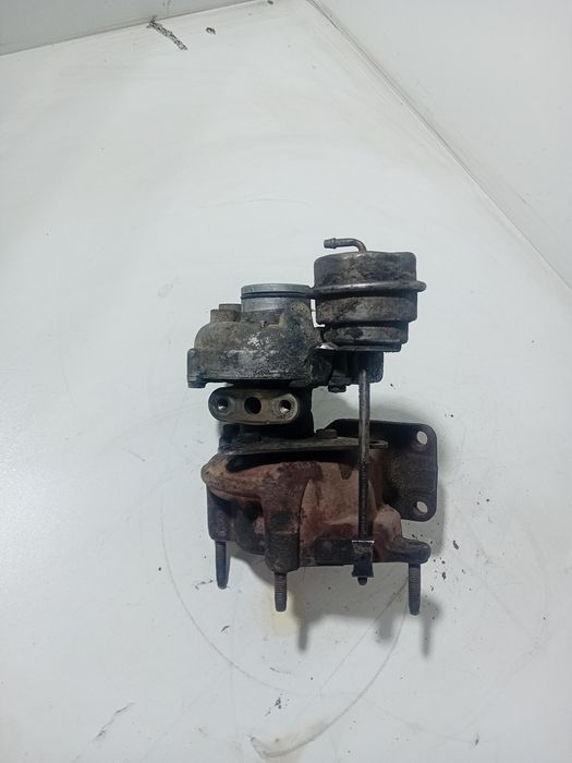 Turbina Volkswagen Lt 28-35 Ii Bus 2Db, 2De, 2Dk 1996 - 2006 2.5 Tdi Ahd 074145701C