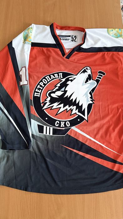 Продам хоккейную форму