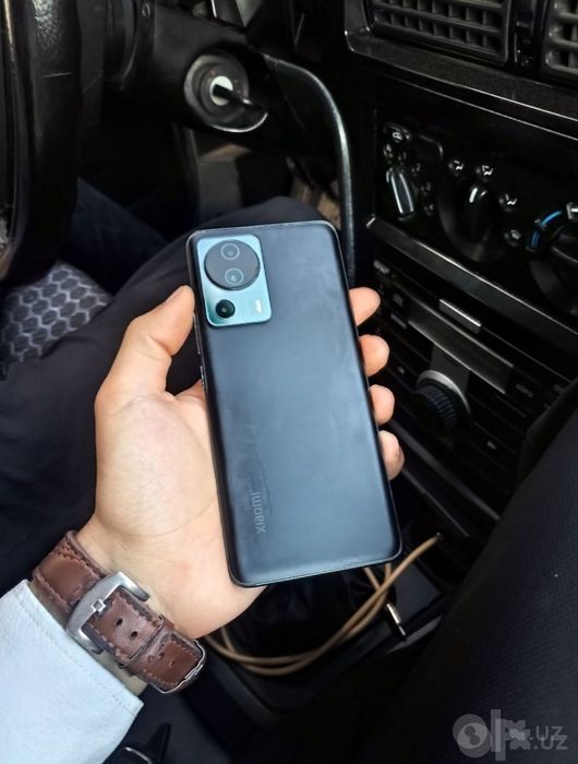 Xiaomi 13 lite sotiladi yoki obmen
