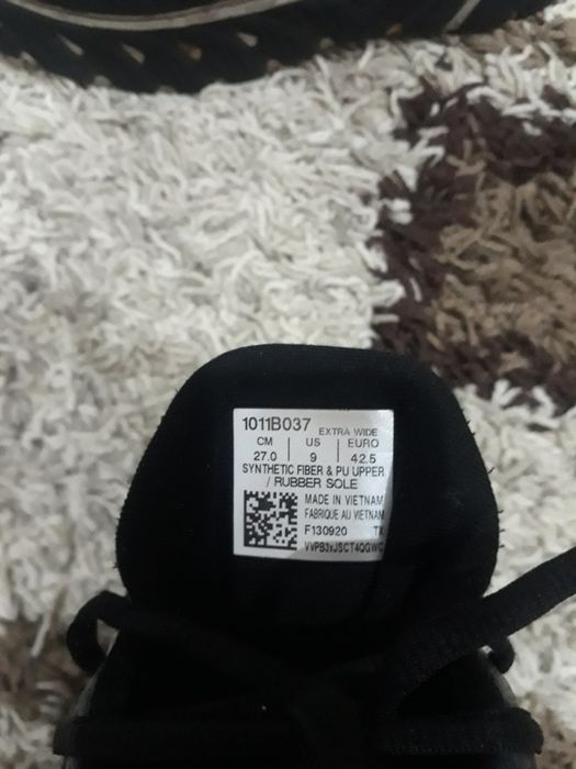 Красовки "Asics"