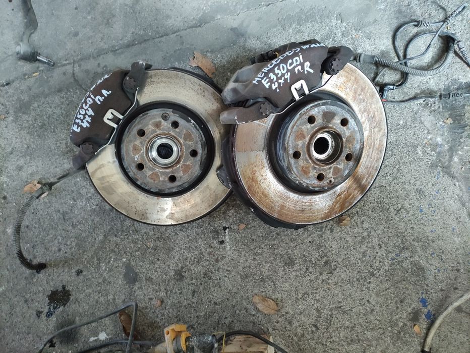 Преден шенкел за Mercedes E350cdi 4matic