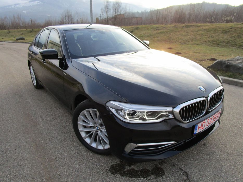 BMW Seria 5 BMW 530e hibrid 292cp X-drive (4x4)