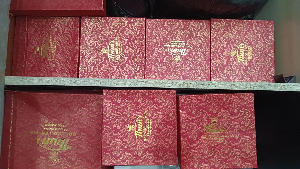 Chinnilar sotiladi / Чиннилар сотилади / Продается фарфора