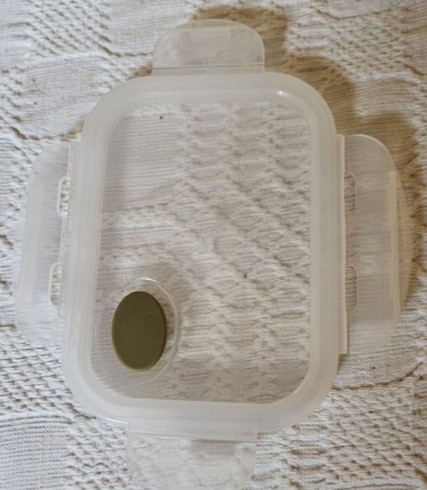 Кашпи, поставка за чаши, силконови кутии , чаши