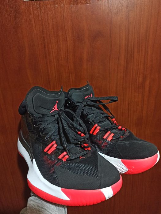 Кроссовки Jordan Zion 1 PF