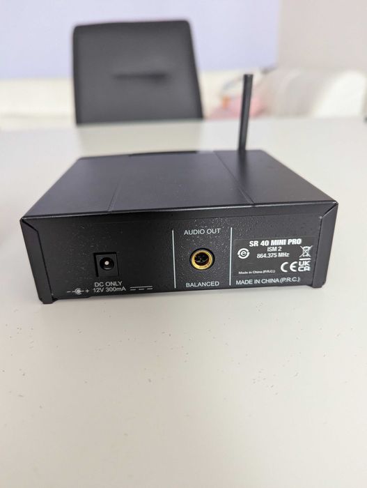 AKG WMS40 Mini Vocal Set / SR40 Mini Pro + HT40 Mini Pro / 864.375 MHz