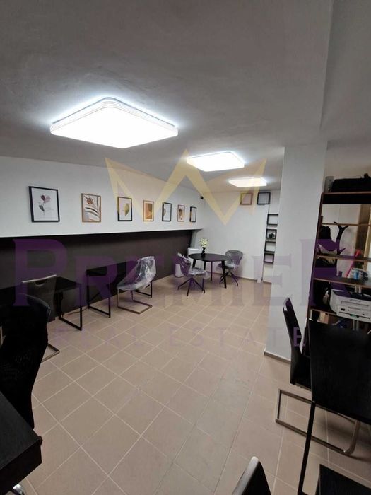 Дава се под наем Магазин в Варна, Център - 25 кв.м за 280.5 € - Снимка #3