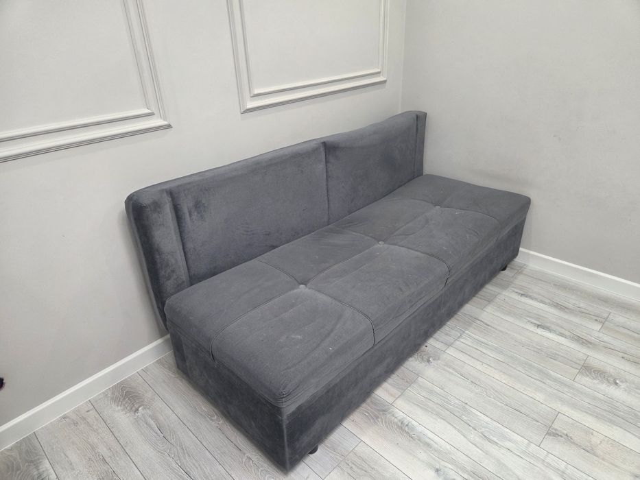 Продам тахту-диван.