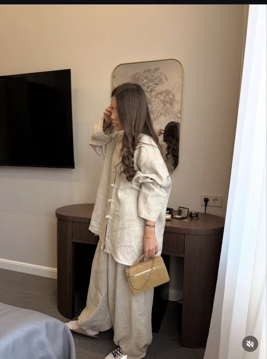 Продаем двойка с брюками