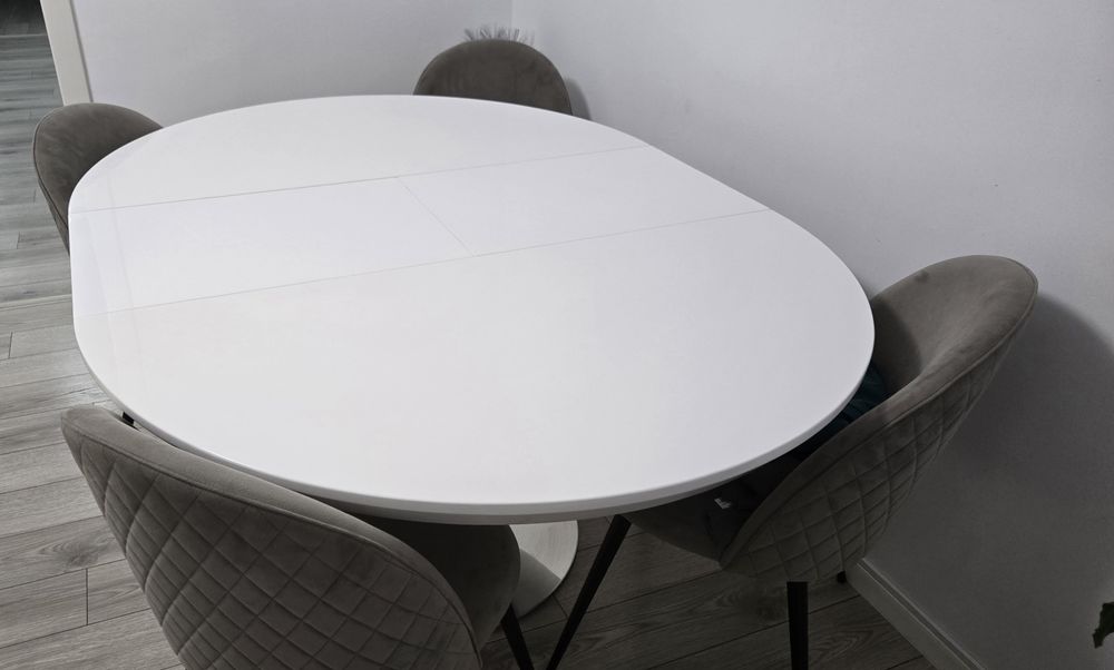 Masa extensibila XXXLutz