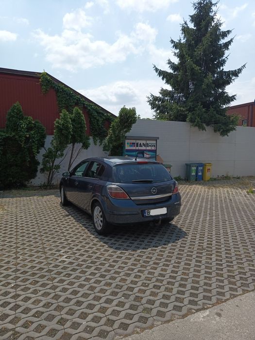 Vând Opel Astra 2009 1.6 Benzina Preț Mic!