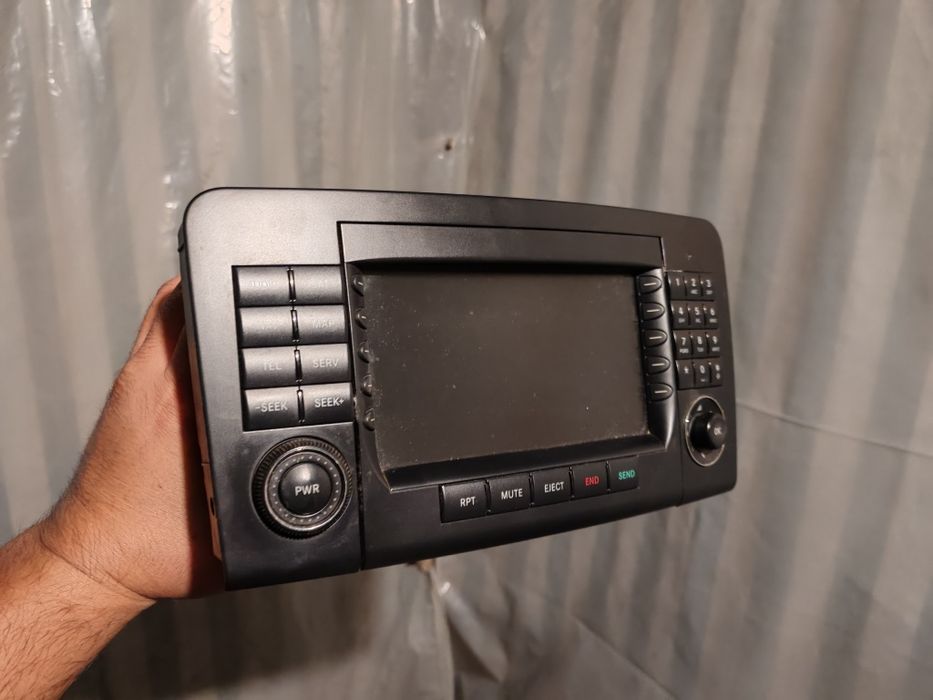 Оригинална мултимедия за Mercedes ML и GL 164