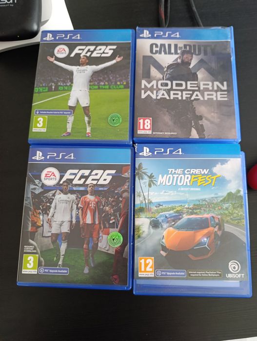 Плейстейшън 4 с игри