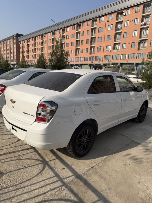 Chevrolet Cobalt GX-MIDNIGHT (MCM) 2026