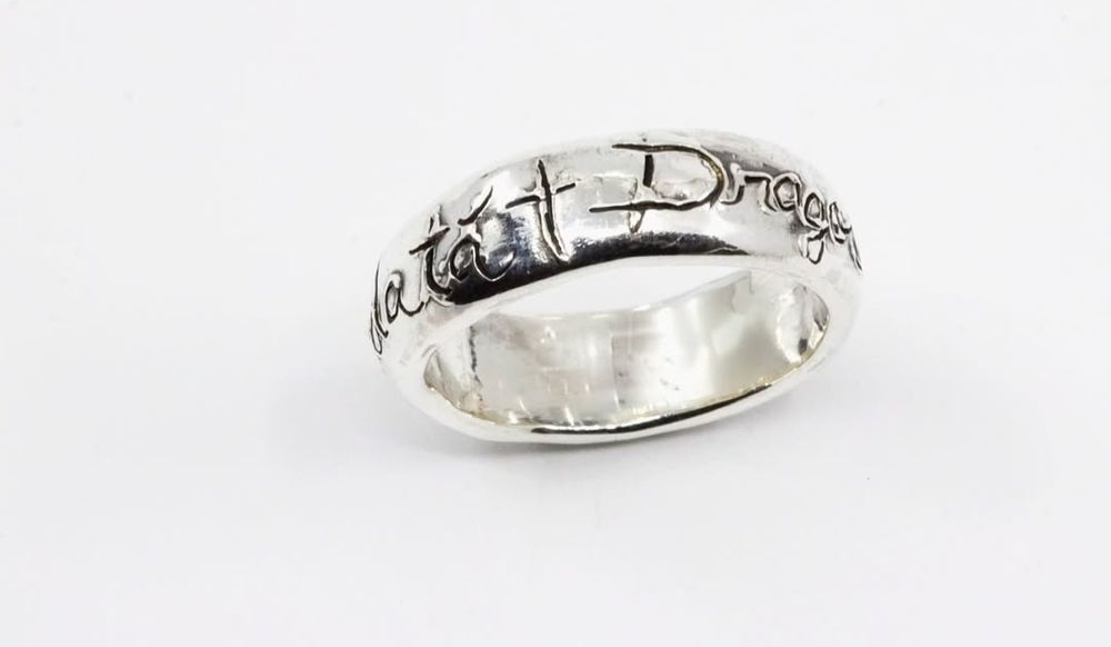 Inel Utopic by Mona Vulpoiu, Dragostea nu cade  niciodata, argint