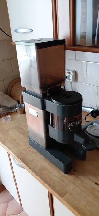 Rasnita cafea Rancilio MD50 - cutite 64mm, motor 450W, corp inox si aluminiu