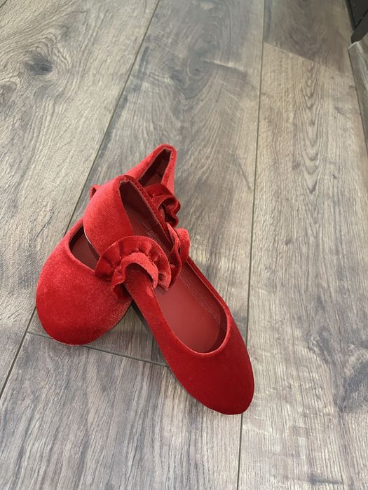 Официални обувки 32 номер / 2 вида