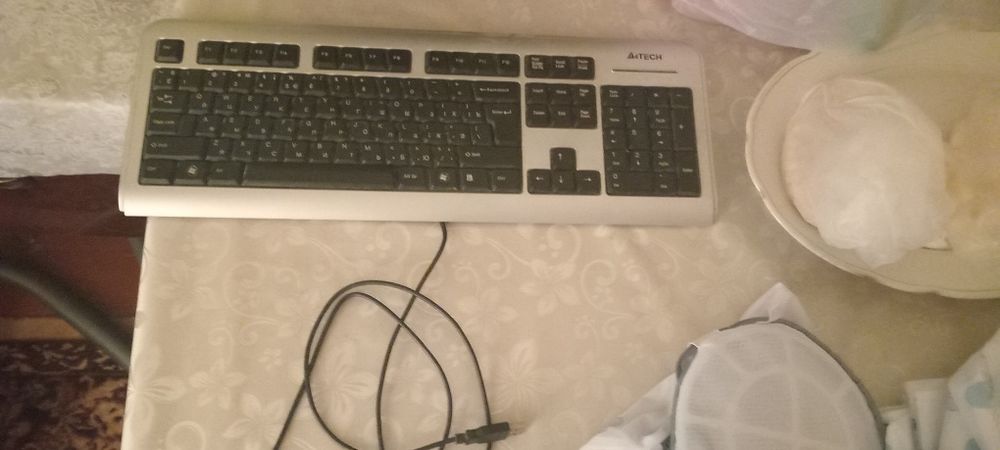 Компьютер фулл не хватает только жёсткого диска.