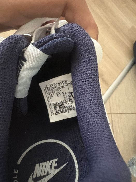 Продавам кецове Nike Court Vision Lo