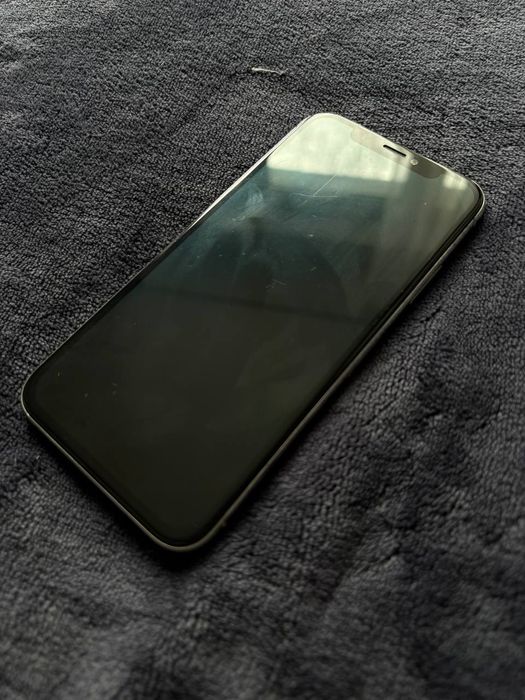 Продам iphone X 64GB