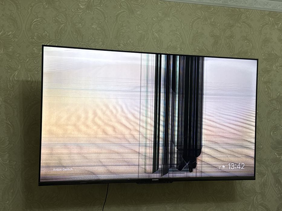 Televizor 65 talik skyworth 100$ ga