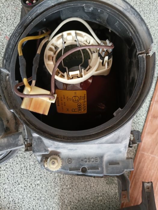 Фары передние ауди 80б4