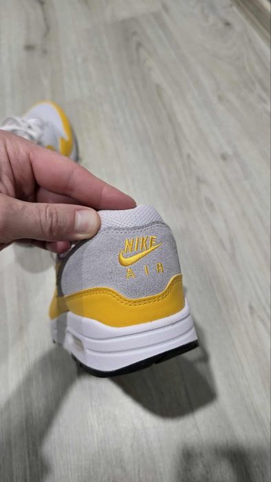 Маратонки Air max