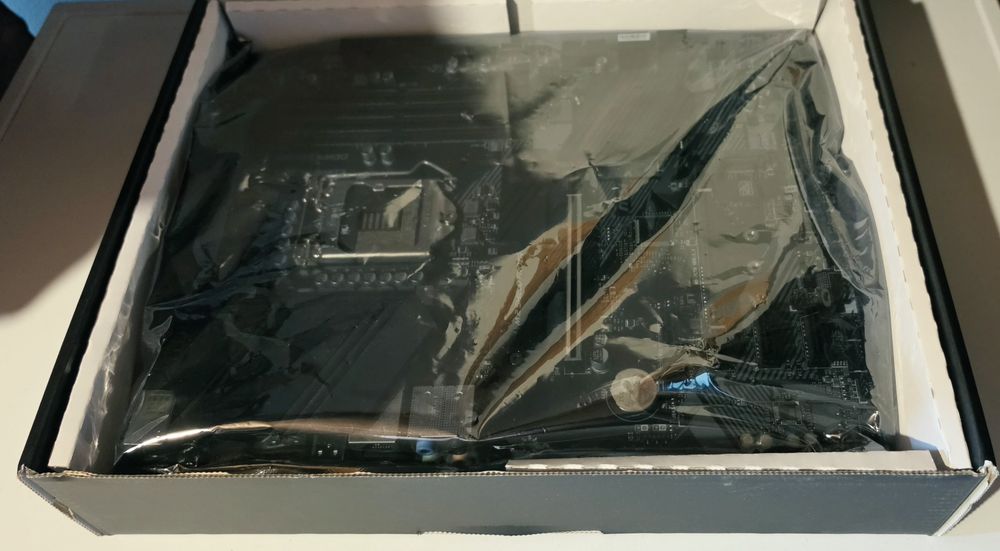 Placa baza gaming MSI Z490 A PRO socket 1200 Full Box