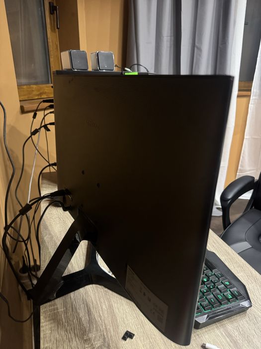 Монитор Samsung 24 инча