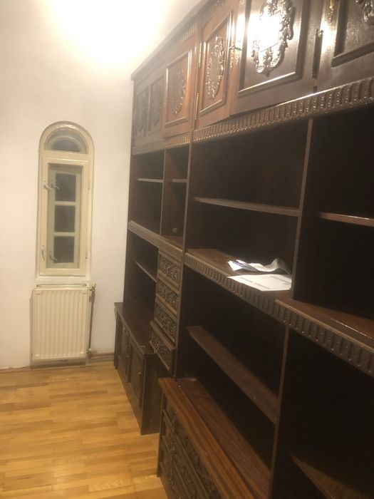 Inchiriez apartament trei camere in asociatie