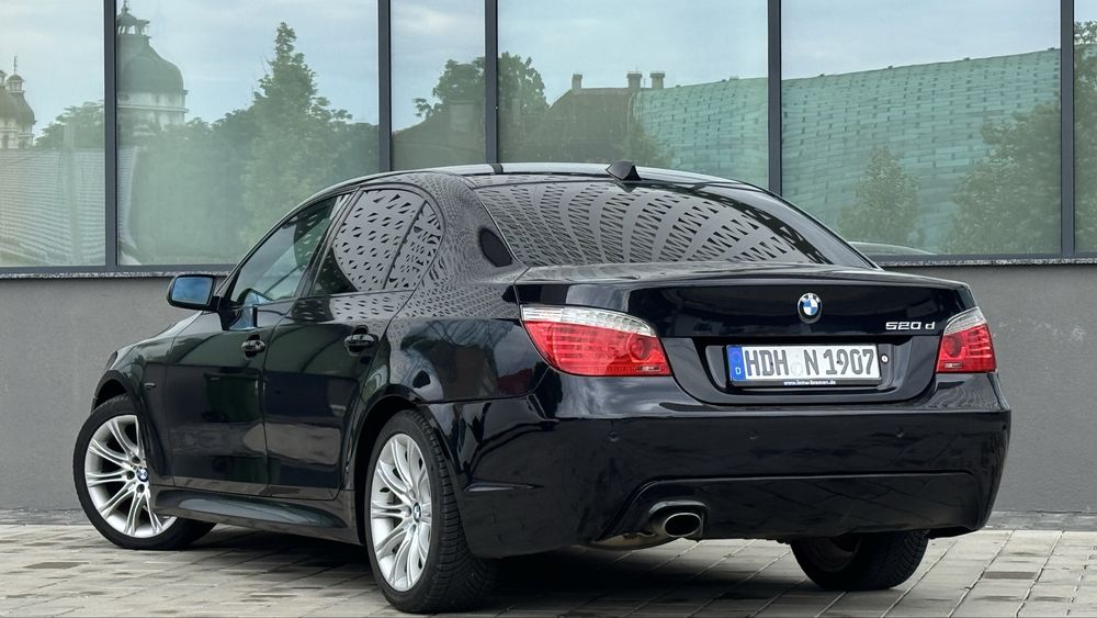 Bmw 520d LCI M Pachet Fabrica - Automat