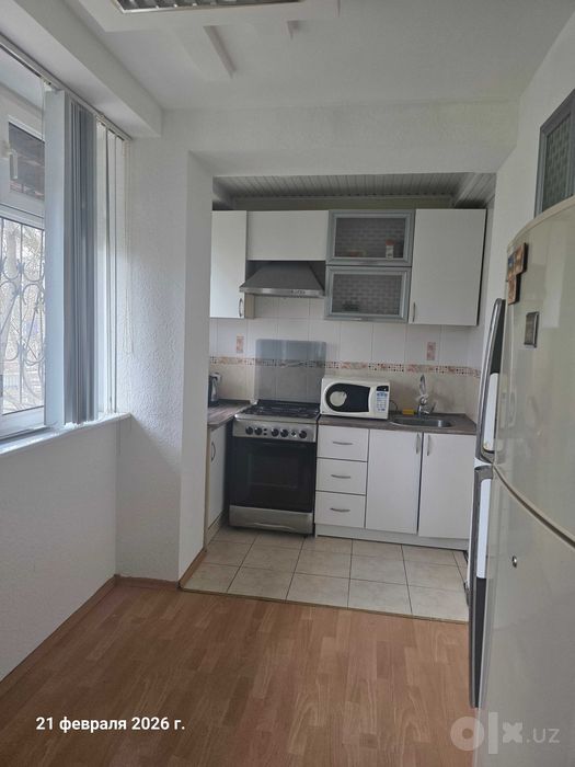 Продаётся своя квартира на Ц-2, 3в2/2/4