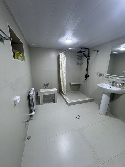 Arenda hovli 6 xona 4.5sotok Hasanboy