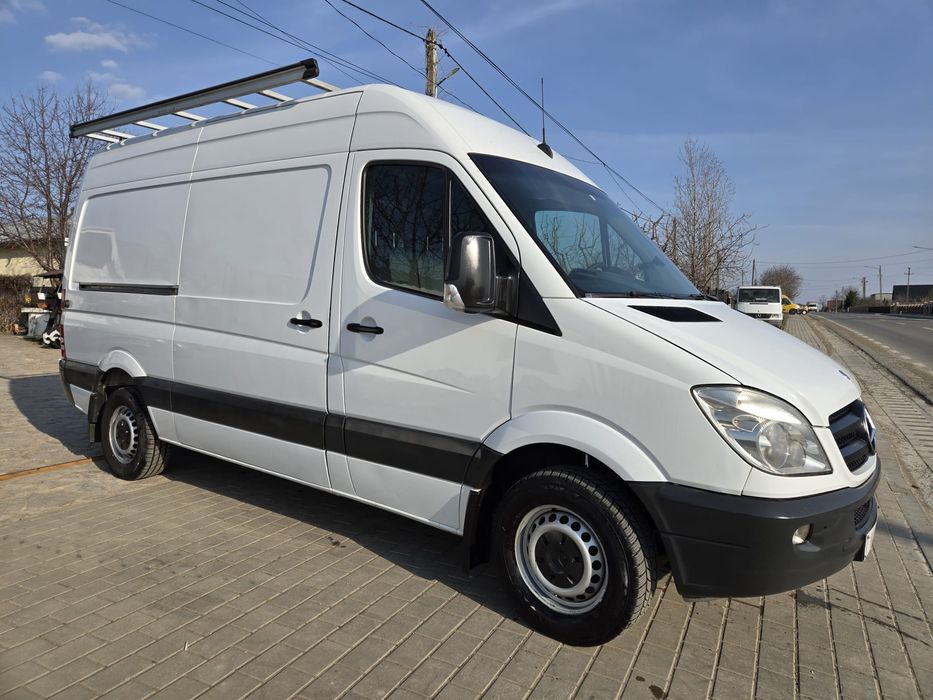 Mercedes sprinter 316 2.8t pe carlig